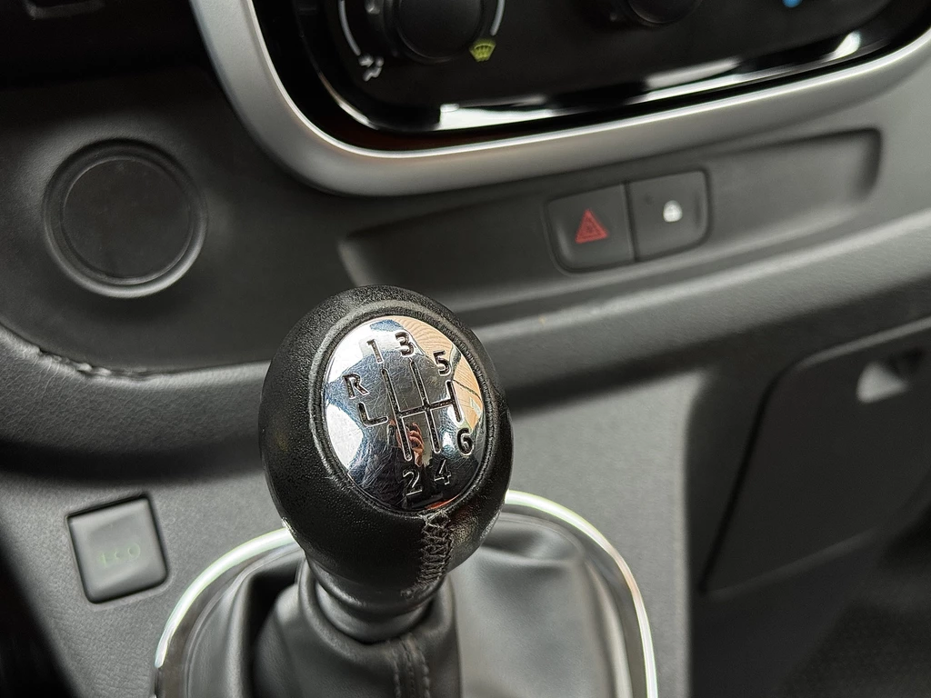 Renault Trafic – foto 23