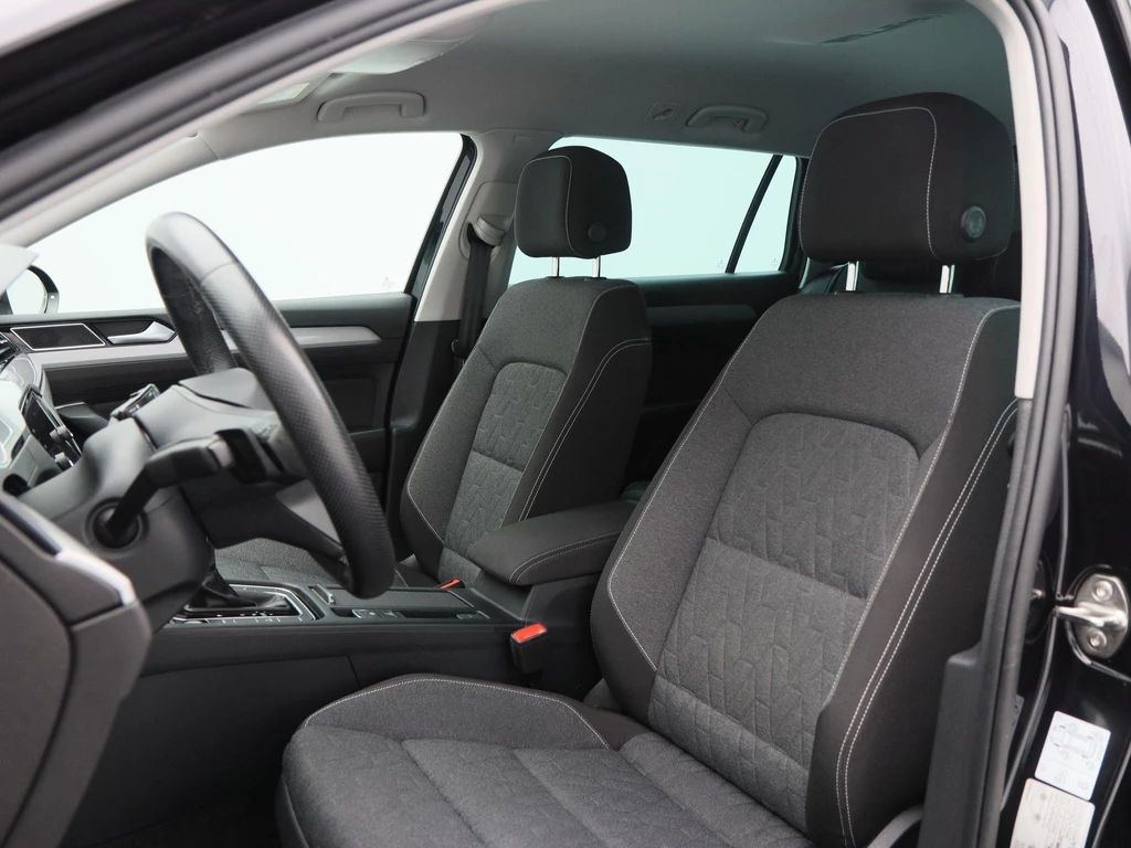 Volkswagen Passat – foto 21