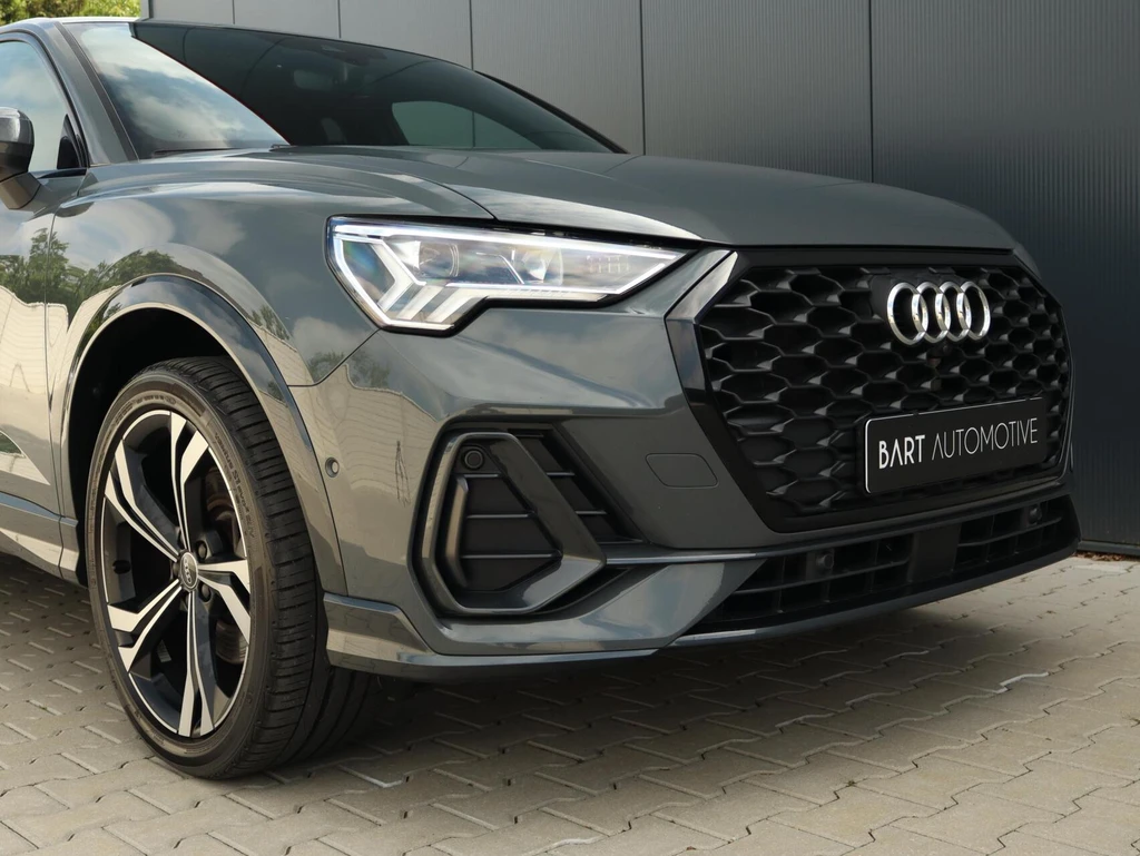 Audi Q3 – foto 11