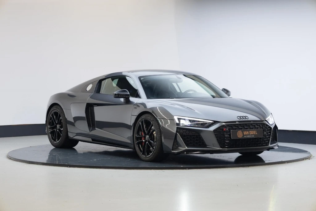 Audi R8 – foto 7