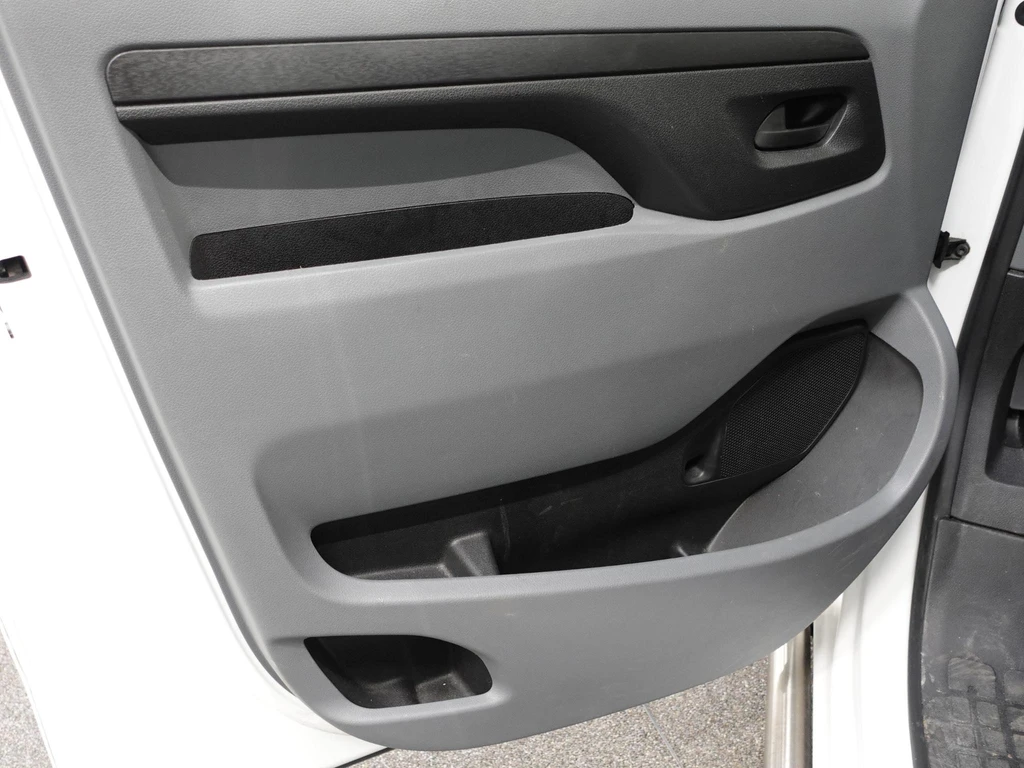 Opel Vivaro – foto 17