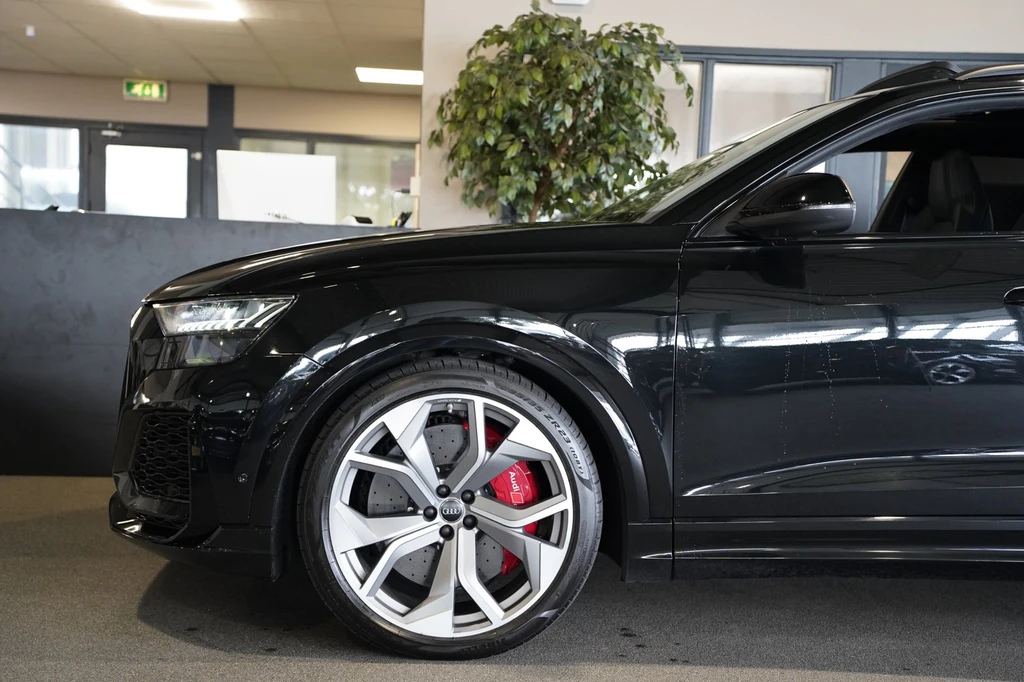 Audi RSQ8 – foto 34