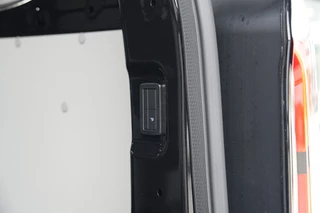 Ford E-Transit Custom – thumbnail 49
