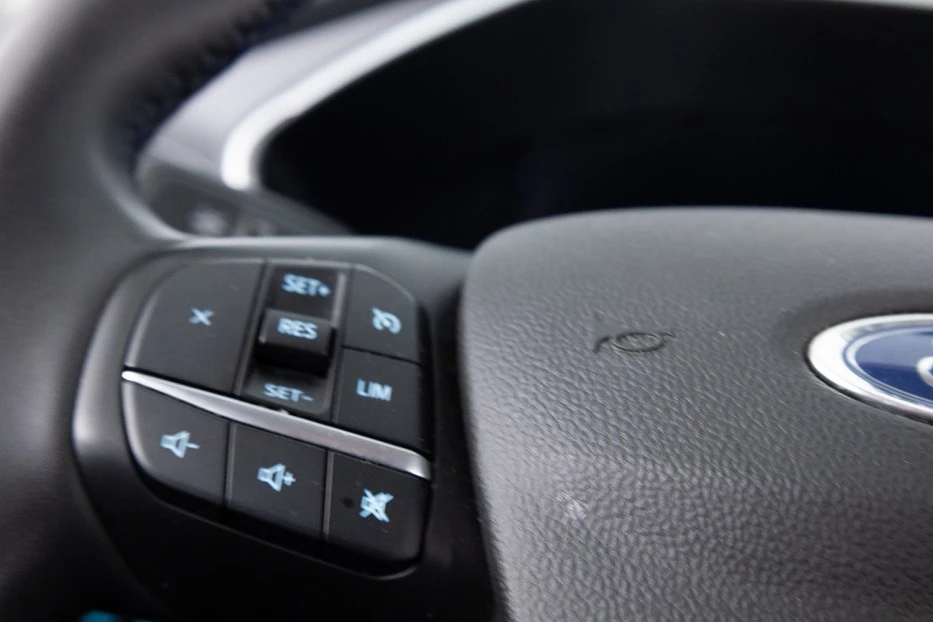 Ford Kuga – foto 28