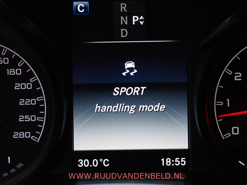 Mercedes-Benz GLC – foto 30