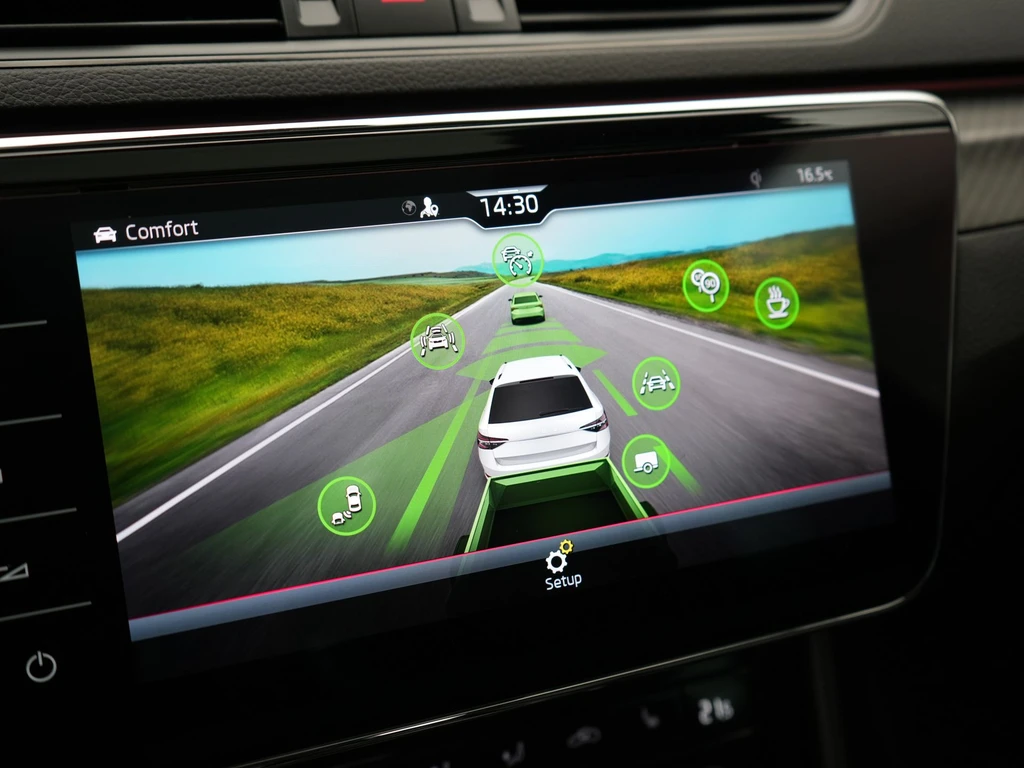 Škoda Superb – foto 30