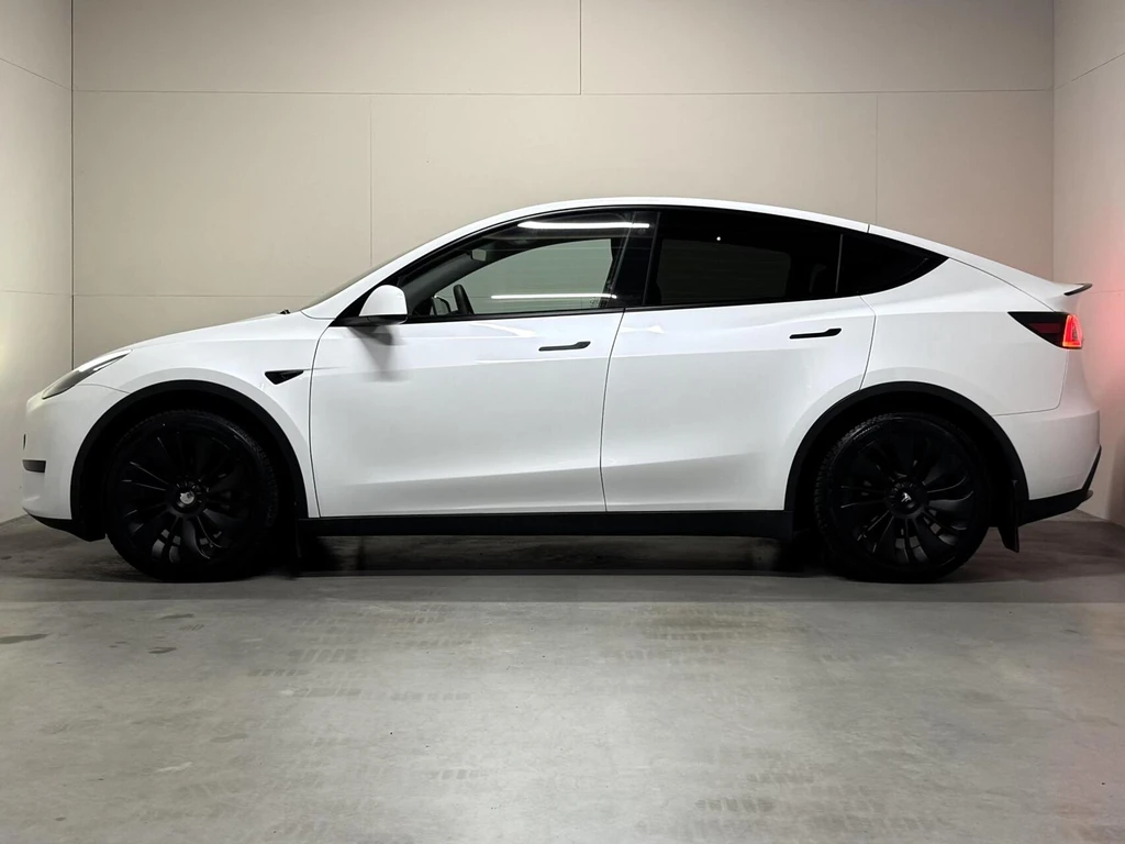 Tesla Model Y – foto 5