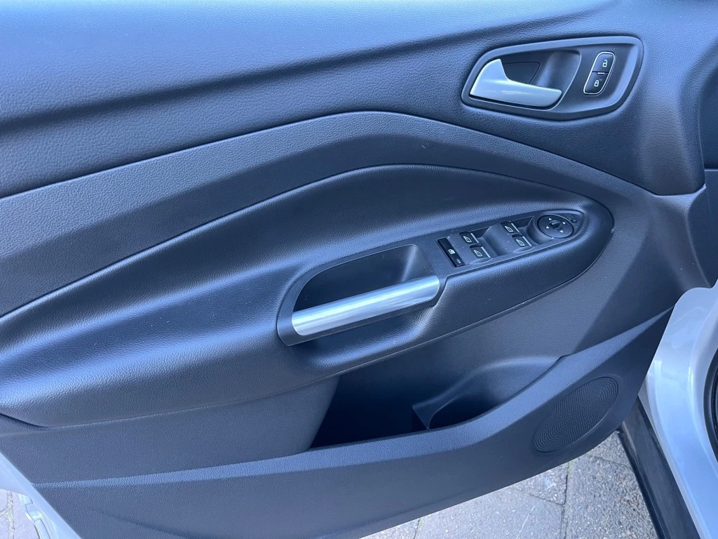 Ford Kuga – foto 16