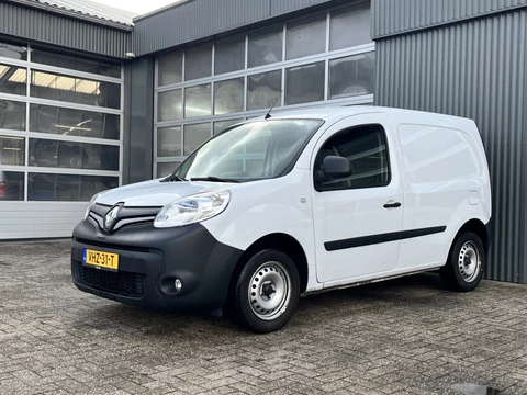Renault Kangoo 1.5 Blue dCi Airco Bpm vrij Cruise control Bluetooth telefoon voorbereiding 2-persoons Parkeersensoren achter Camera 1e eigenaar Euro 6