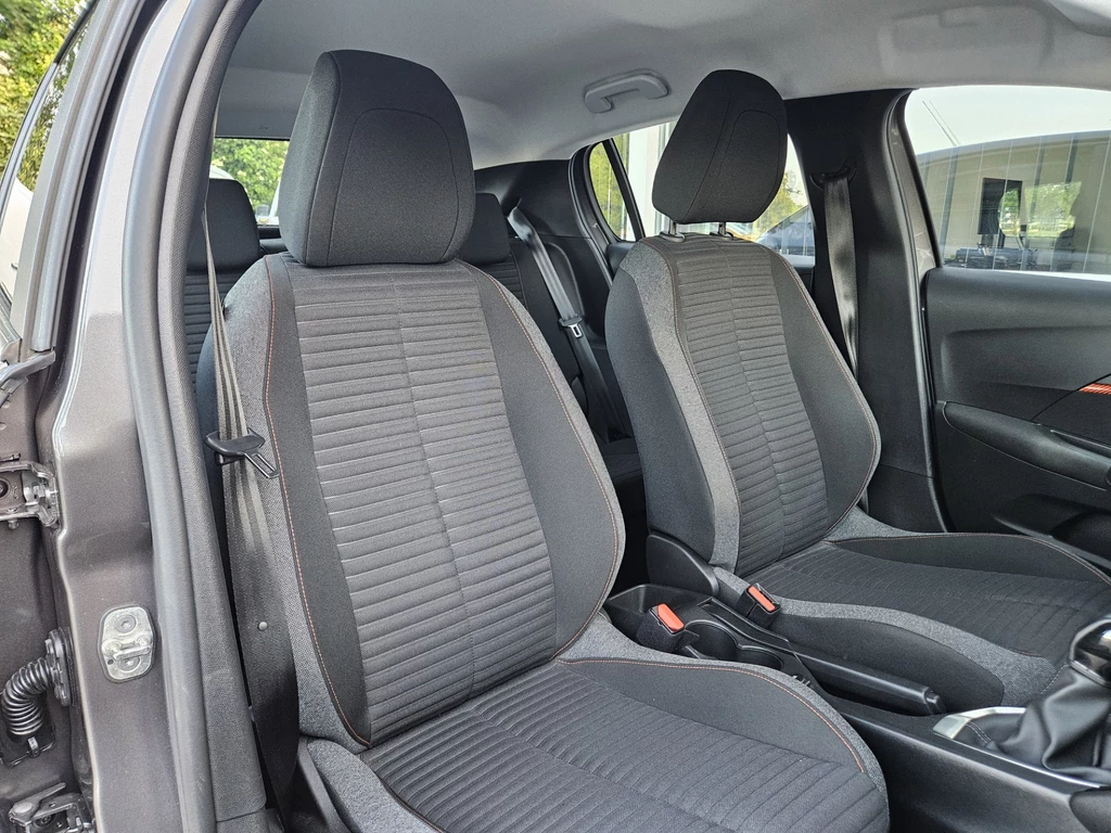 Peugeot 208 – foto 29