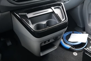 Ford Tourneo Custom – thumbnail 37