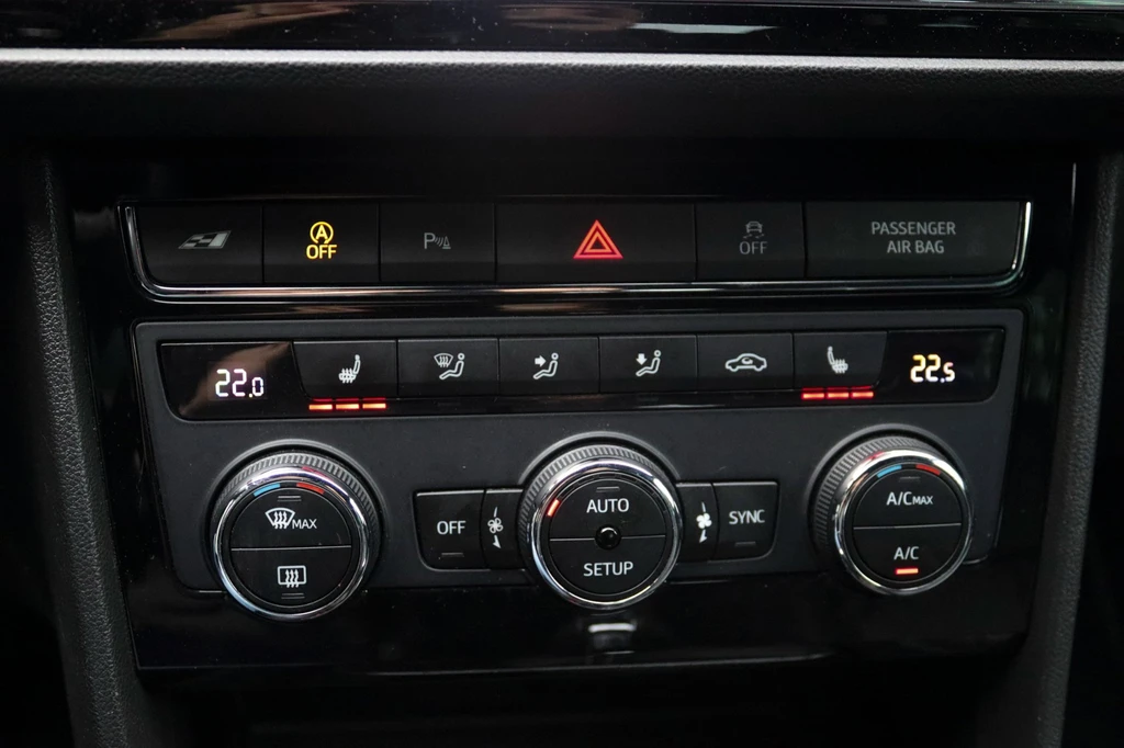 SEAT Leon – foto 21
