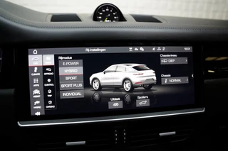 Porsche Cayenne – thumbnail 27