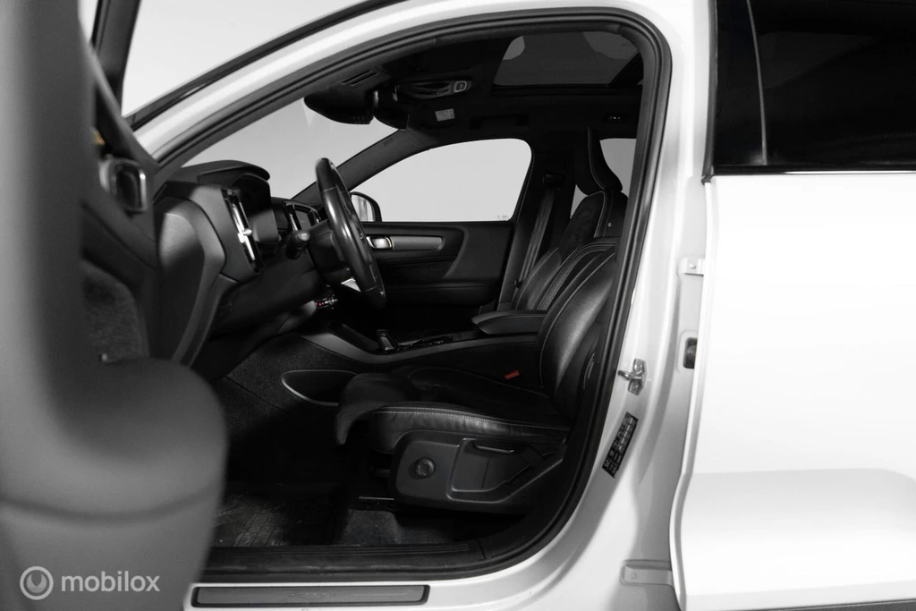 Volvo XC40 – foto 20