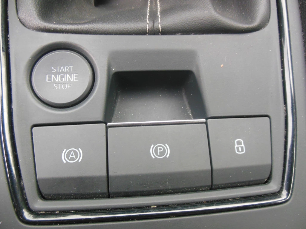 SEAT Leon – foto 16