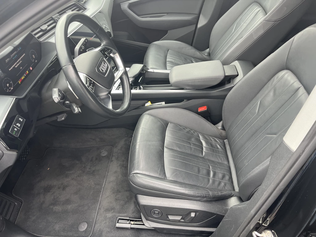 Audi e-tron – foto 9