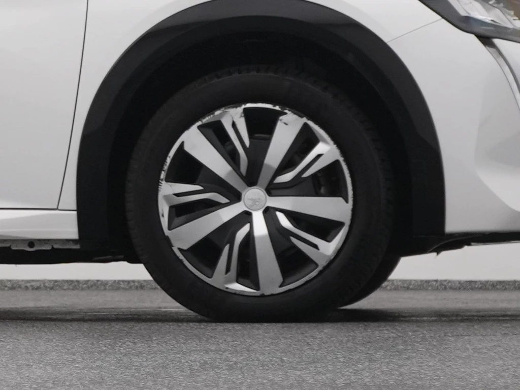 Peugeot e-208 – foto 43