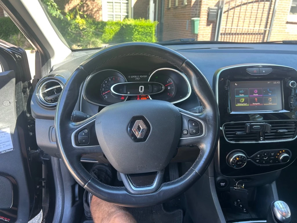 Renault Clio – foto 17