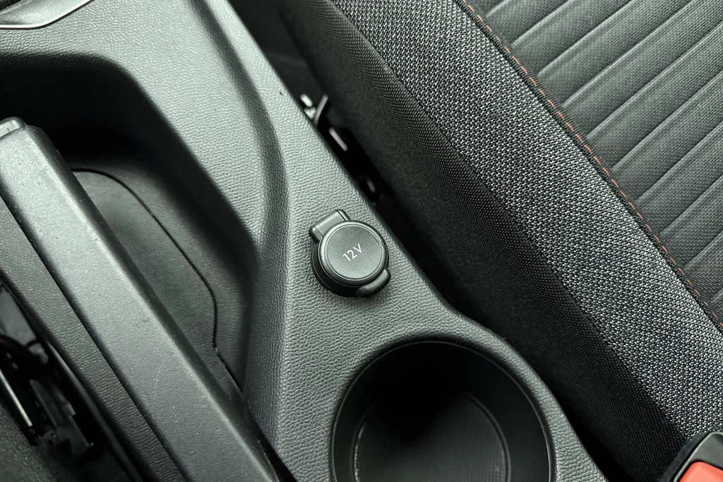 Peugeot 208 – foto 29