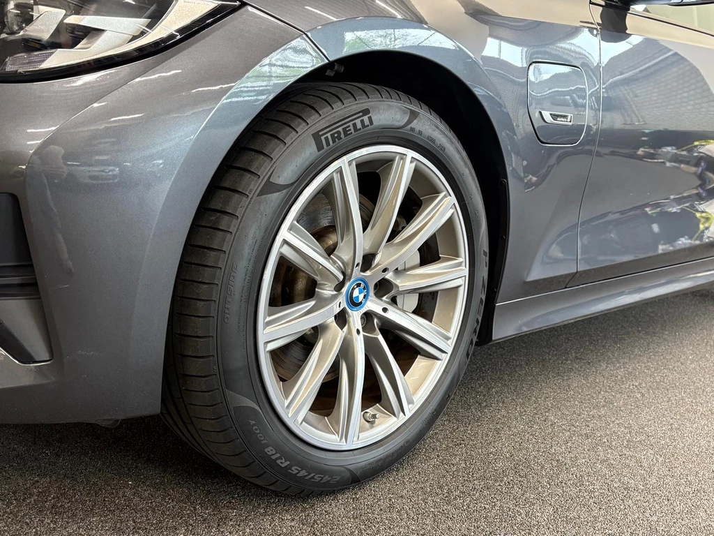BMW 3 Serie – foto 35
