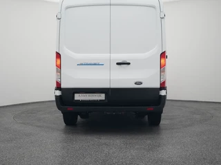 Ford E-Transit – thumbnail 9