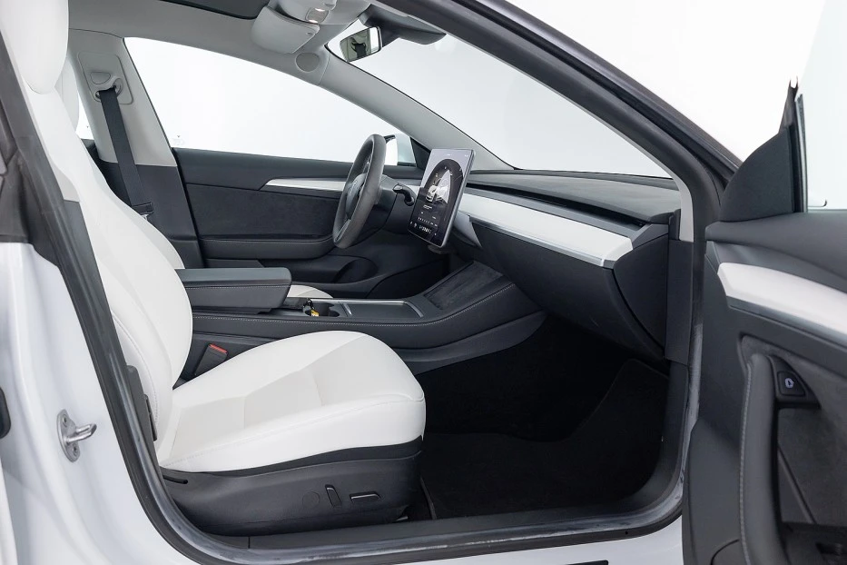 Tesla Model 3 – foto 11