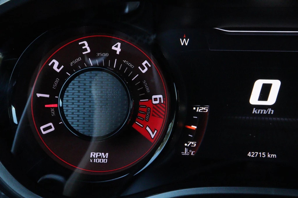 Dodge Challenger – foto 44