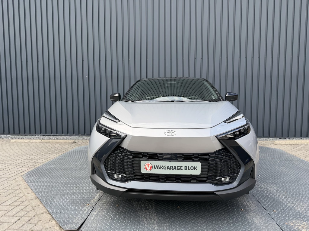 Toyota C-HR – foto 12