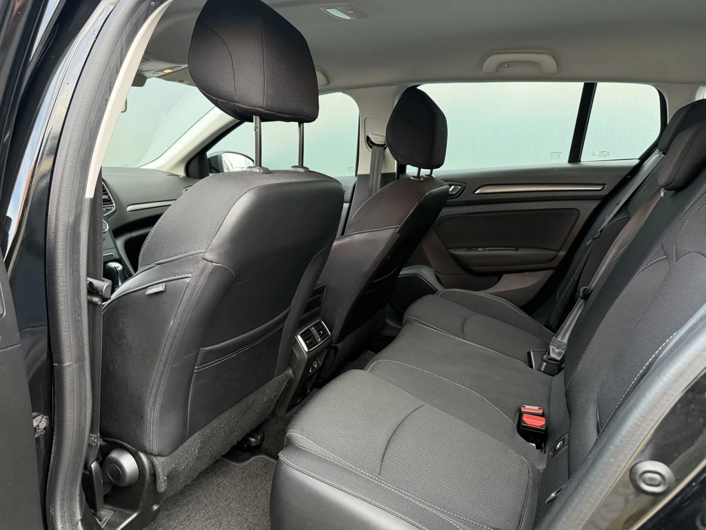 Renault Megane E-Tech – foto 10