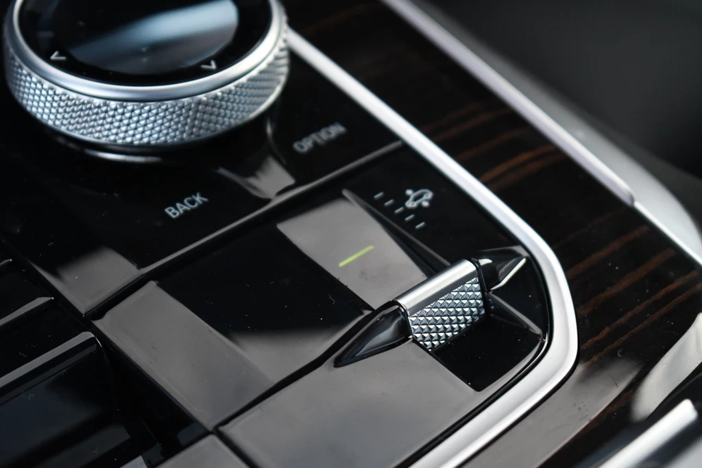 BMW X5 – foto 33