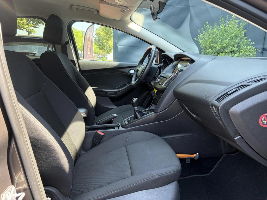 Ford Focus – foto 10