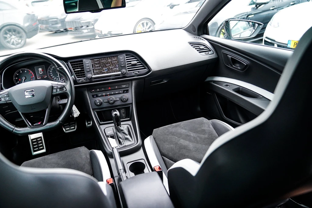 SEAT Leon – foto 24