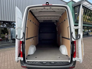 Mercedes-Benz eSprinter – thumbnail 9