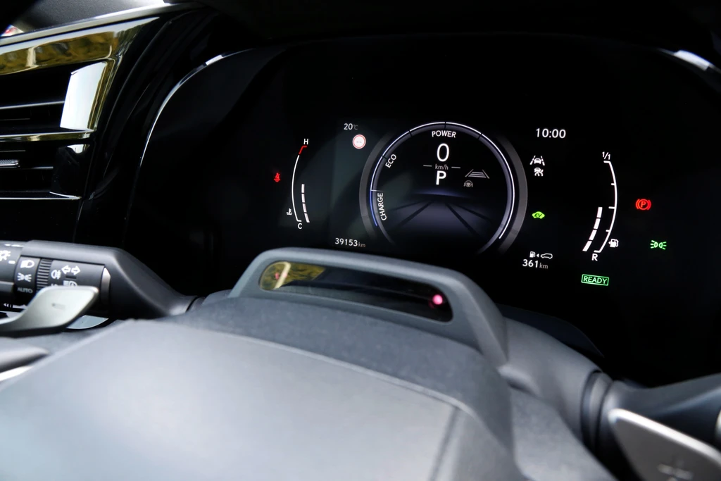 Lexus RX – foto 23