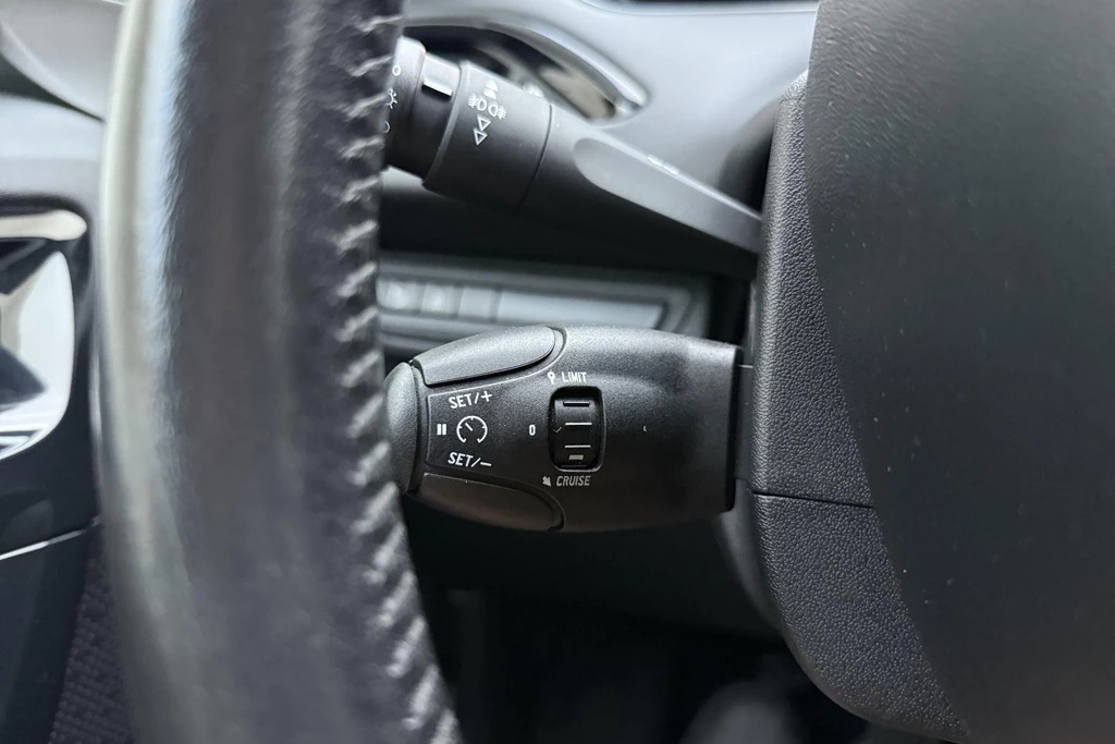 Peugeot 208 – foto 21