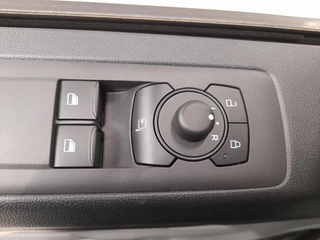 Ford Transit Custom – thumbnail 8