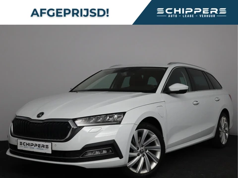 ŠKODA Octavia Combi 1.4 TSI iV PHEV Style | SOH 92,27% | 61KM WLTP | PLUG-IN HYBRIDE | ELEKTRISCHE STOEL | ACHTERUITRIJCAMERA | NAVIGATIE | ELEKTRISCHE ACHTERKLEP |