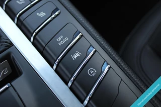 Porsche Macan – thumbnail 31