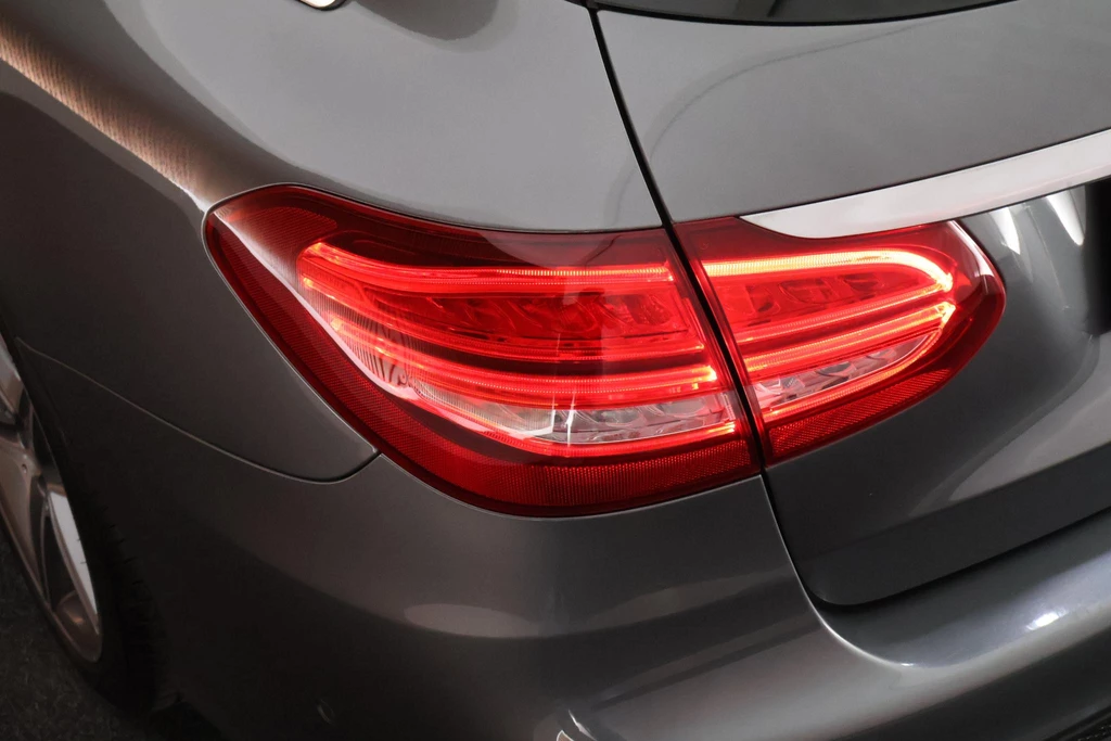 Mercedes-Benz C-Klasse – foto 35