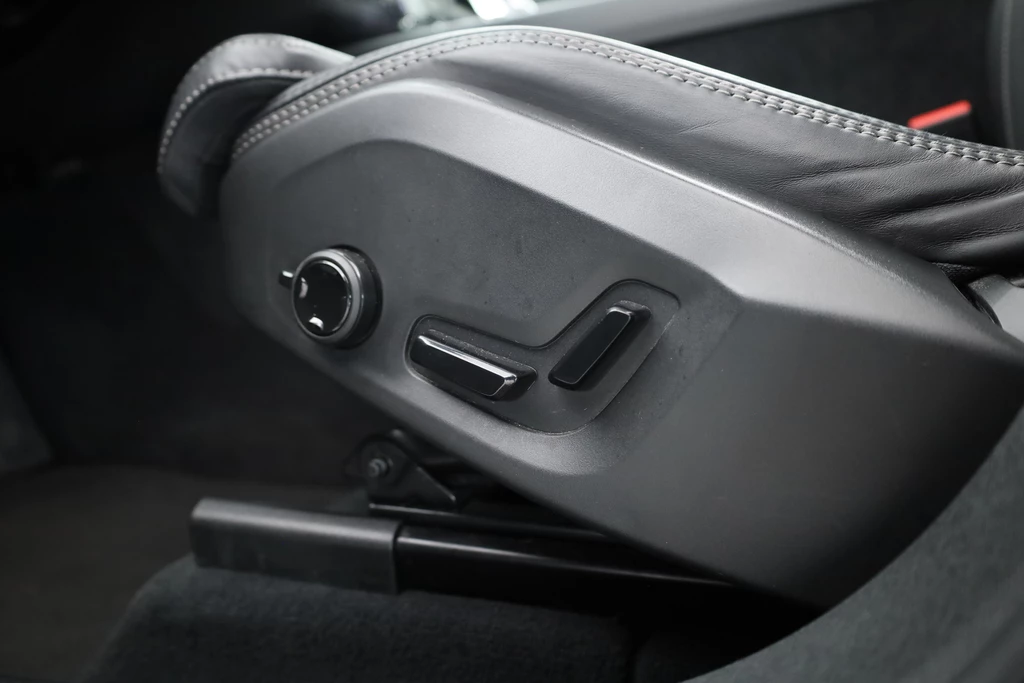 Volvo XC60 – foto 16