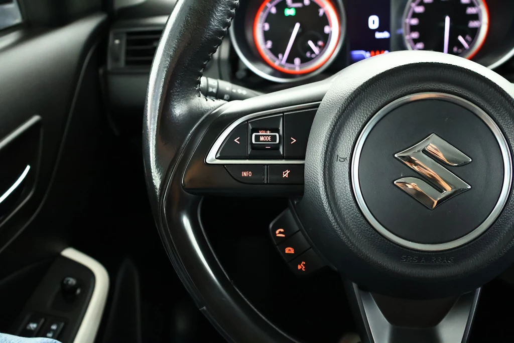 Suzuki Swift – foto 22
