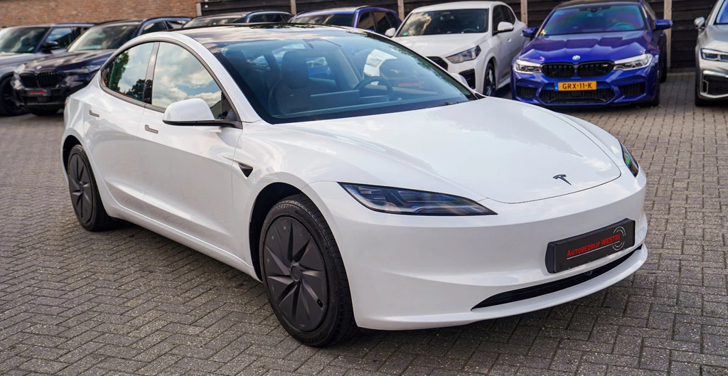 Tesla Model 3 – foto 8