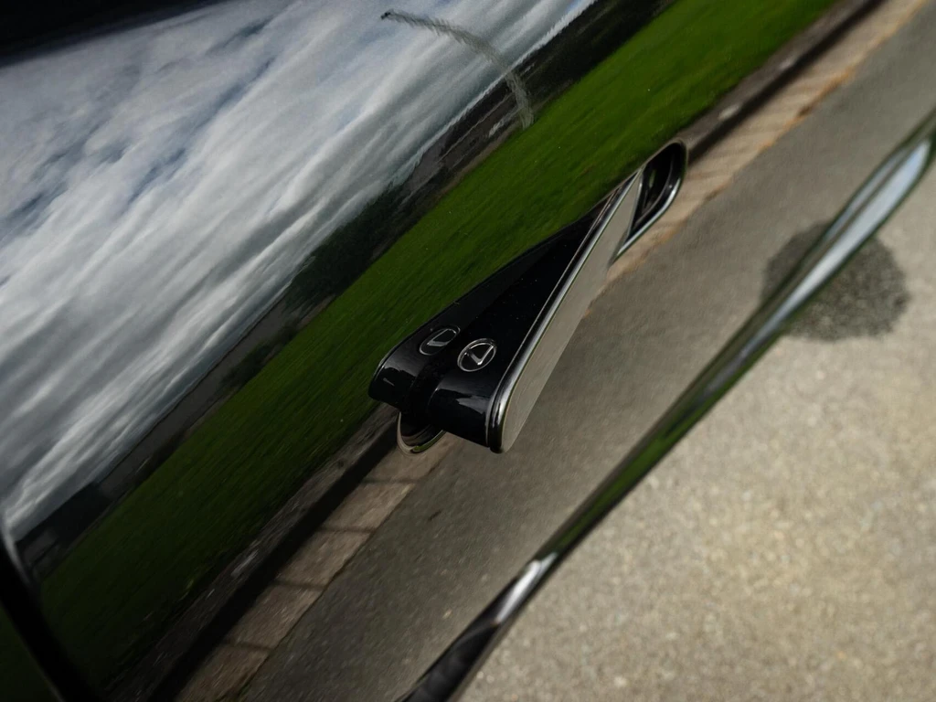 Lexus LC – foto 17