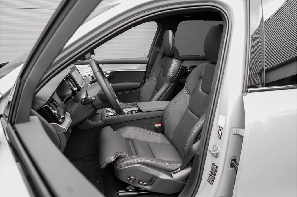 Volvo XC90 – foto 13