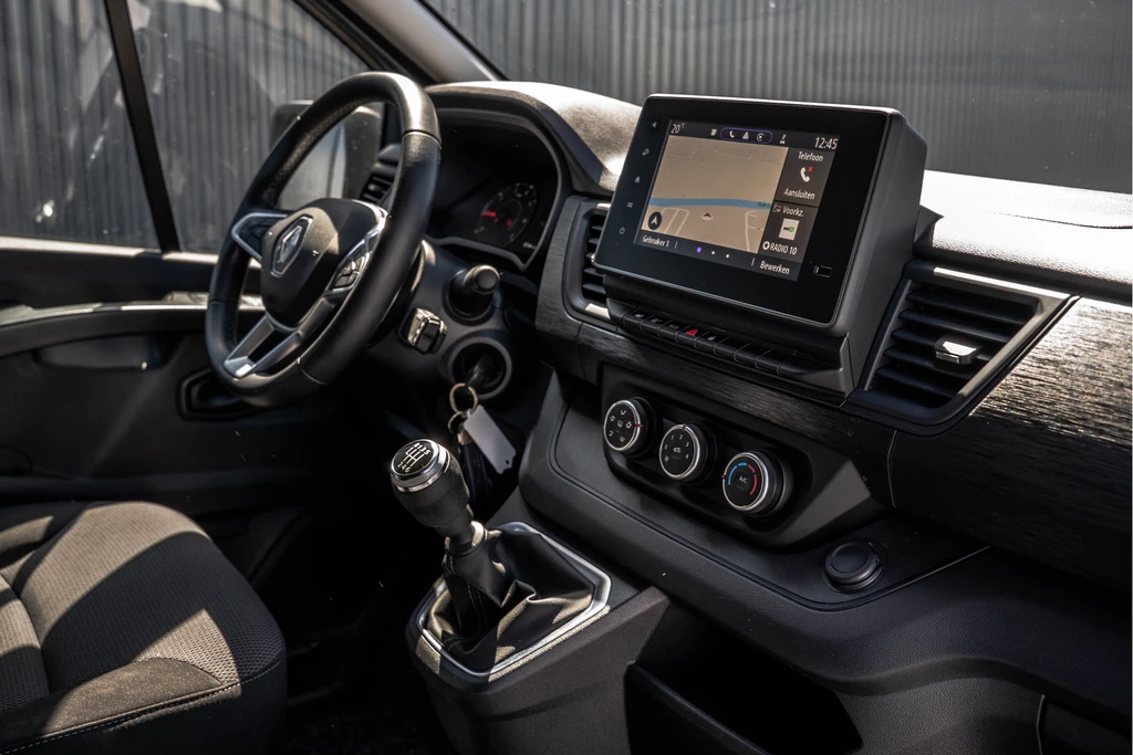 Renault Trafic – foto 9