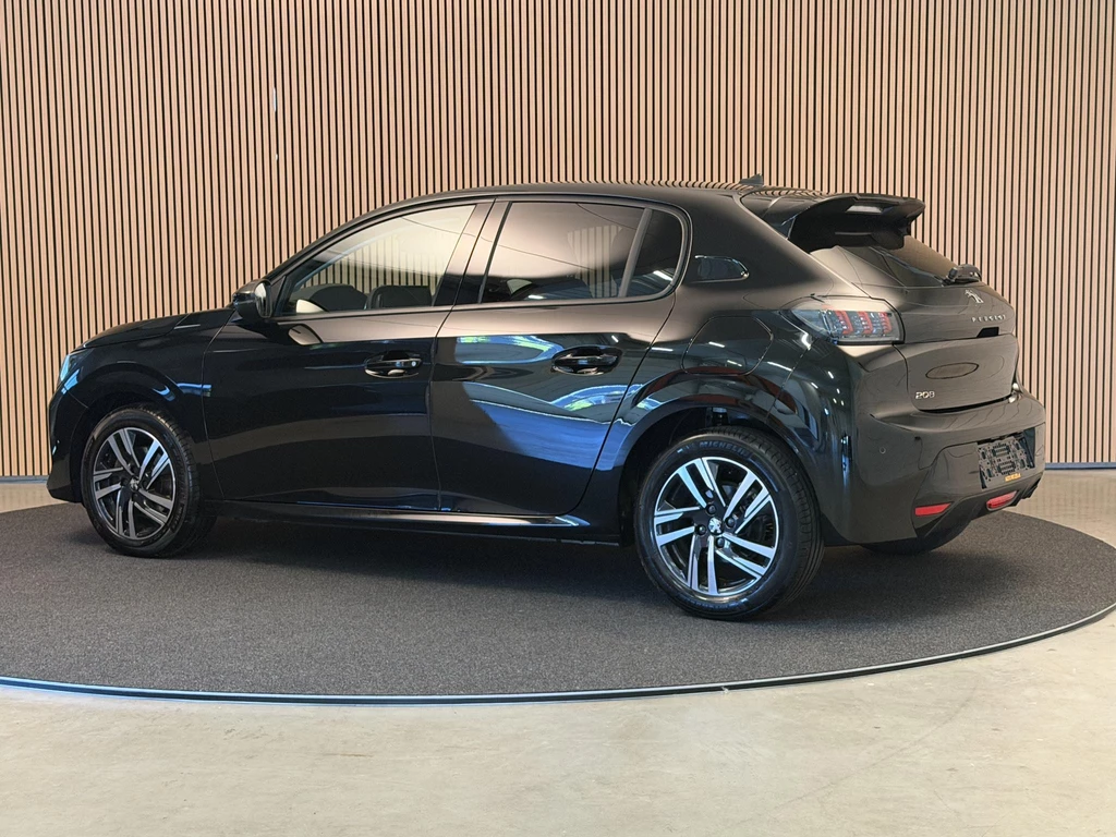 Peugeot 208 – foto 2