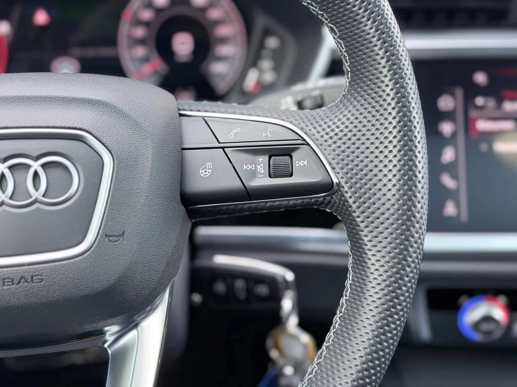 Audi Q3 – foto 17