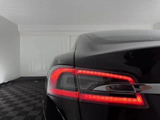Tesla Model S – thumbnail 32