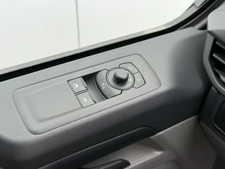 Ford Transit Custom – thumbnail 28