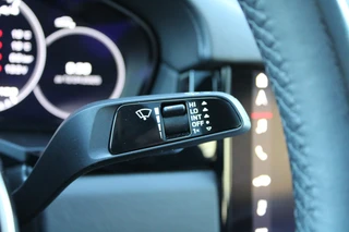 Porsche Cayenne – thumbnail 32